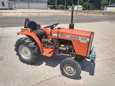 1984 Massey Ferguson 1010 For Sale In Vandalia Illinois