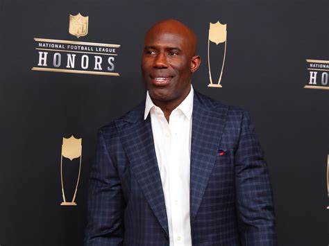 Nfl Hall Of Famer Terrell Davis Hopes Cbd Replaces Painkillers For Nfl