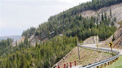 Beartooth Scenic Highway Yellowstone National Park Travel Wyoming