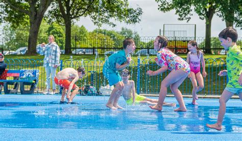 Maldon Splash Park Aqua Park In Maldon Maldon Visit Essex