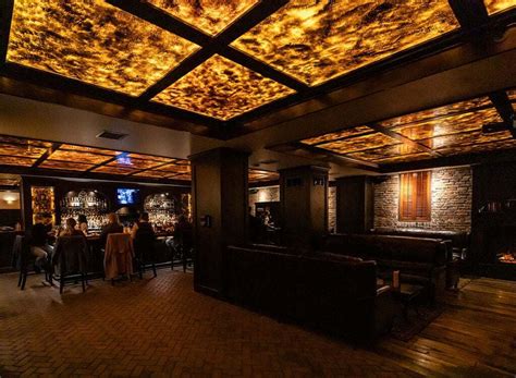 Inside Red Phone Booth — A Speakeasy In An Unlikely Dallas Fort Worth Spot