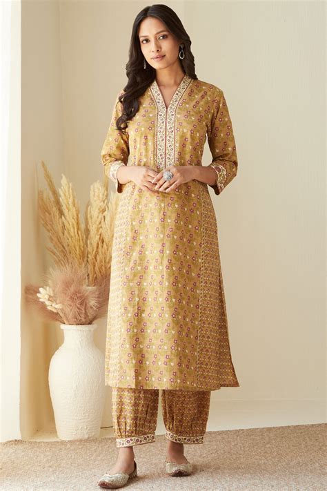 Buy Mustard Hand Printed Straight Cotton Slub Kurta For Women Fgmk