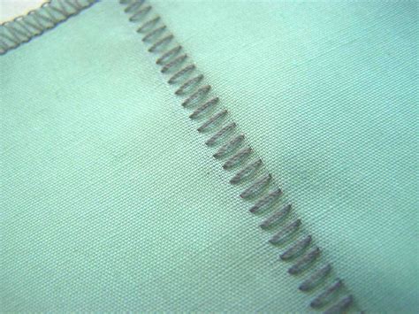 Что такое ролевой шов на оверлоке, роликовый, плоский, распошивальный шов