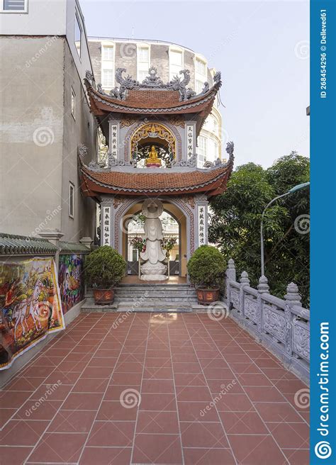 Chua Tien Tich Buddist Temple In Hanoi Vietnam Editorial Photo Image