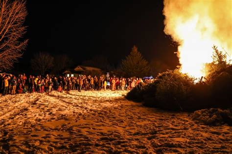 Eagles Th Night Bonfire Is Back In A New Location Vaildaily