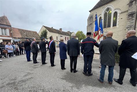 Memoiredespoir On Twitter Rt Julienodoul Au Monument Aux Morts