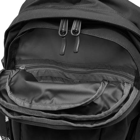 The North Face Hot Shot SE Backpack Tnf Black Tnf White END GB