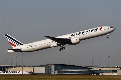 Air France Boeing 777 328 ER LIMOGES F GSQN Mohammed Lounes Flickr