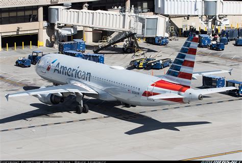 Airbus A320 214 American Airlines Aviation Photo 6957227