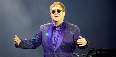 Elton John Vuelve A La Argentina