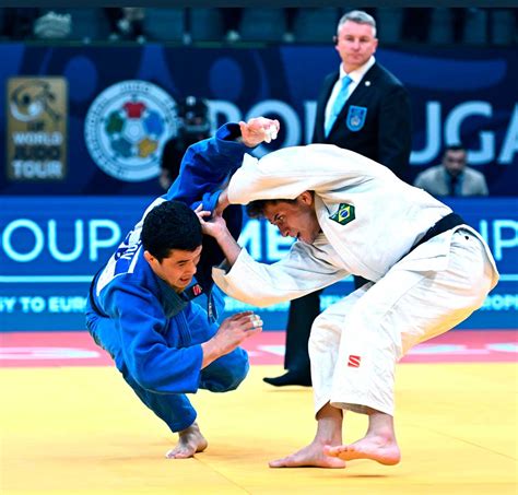 Duas Gera Es De Judocas Que Alimentam O Mesmo Sonho Medalhar Nos