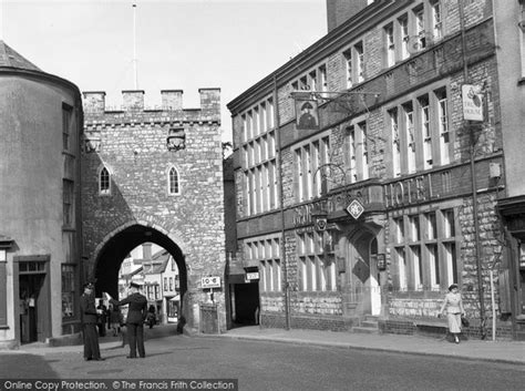 Photo of Chepstow, Town Gate And George Hotel 1957