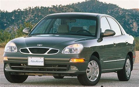 Used 2000 Daewoo Nubira Pricing And Features Edmunds