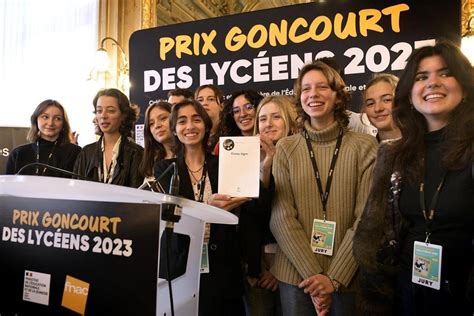 Doublé pour Neige Sinno 36e prix Goncourt des lycéens avec son roman