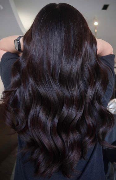 Captivating Hair Colors For The Chilly Season Chocolate Brunette