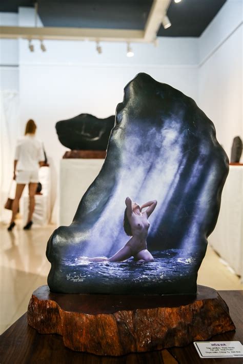 B C Nh Nude Tr N T I Tri N L M C A Th I Phi N Xu T B N Znews Vn