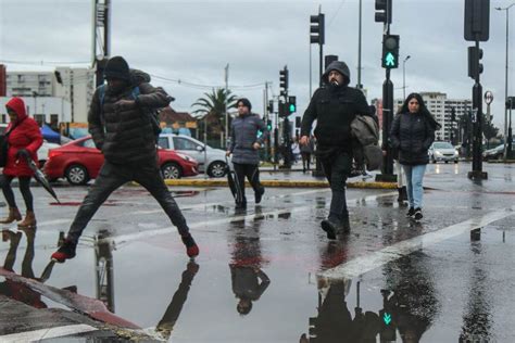 Cuánto va a llover en Santiago esta semana La Tercera