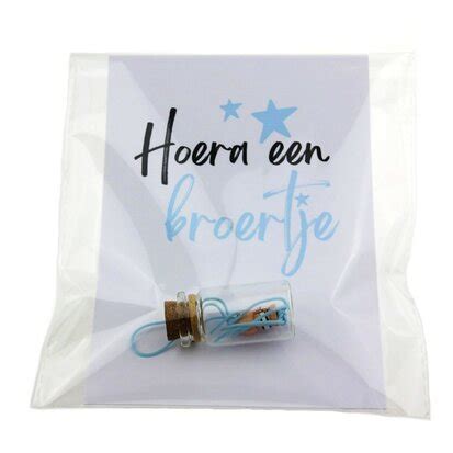 Geboortebedankjes Hoera Een Zusje Of Broertje Geluksflesje