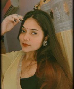 Moti Magar Behad Hot Desi Model Ke Boobs