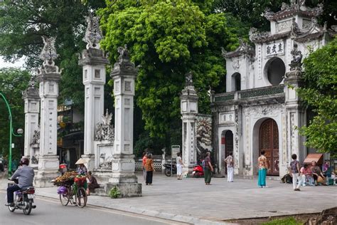 Quan Thanh Temple Welcome To Hanoi