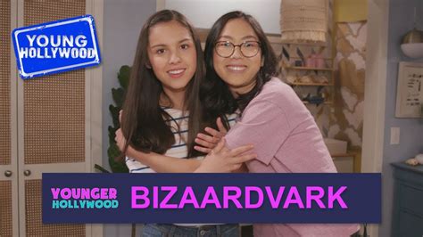 Inside the Vuuugle House with the Cast of Bizaardvark! - YouTube