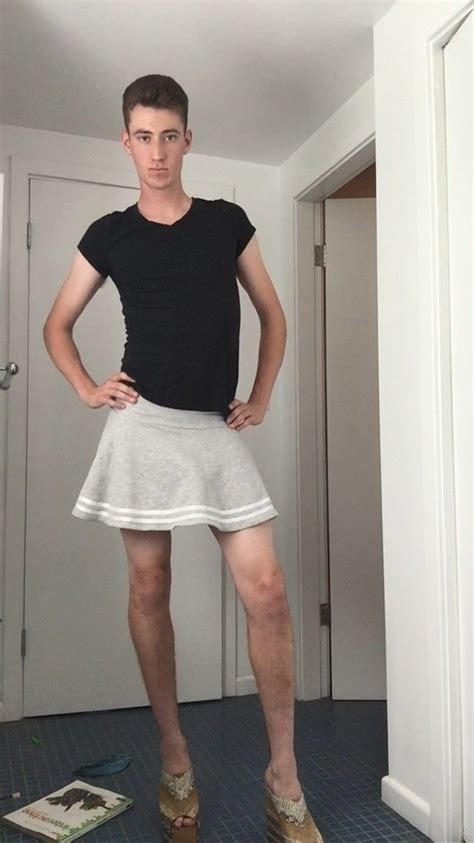 Boys Wearing Skirts Guys In Skirts Men Wearing Dresses Queer Fashion Young Fashion Enby