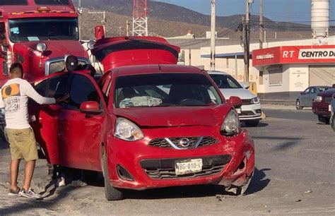 Choque Veh Culos En Perif Rico Sur Y Avenida De Las Torres