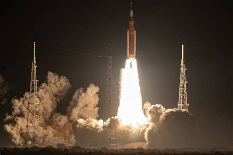 Sigue En Vivo Nasa Revela Equipo De Astronautas Que Viajar A La Luna