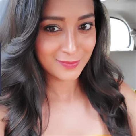 Actress Bhanu Tripathi Hot Pictures