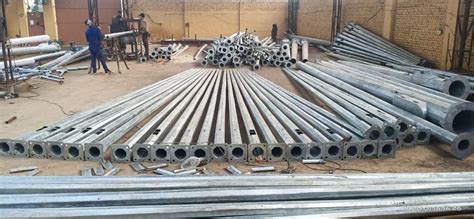 galvanized iron gi single arm  mtr octagonal pole  highway