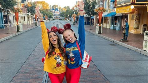 Jojo Siwa Hopes Dwts Will Help Her Career Transition Into Bigger Roles