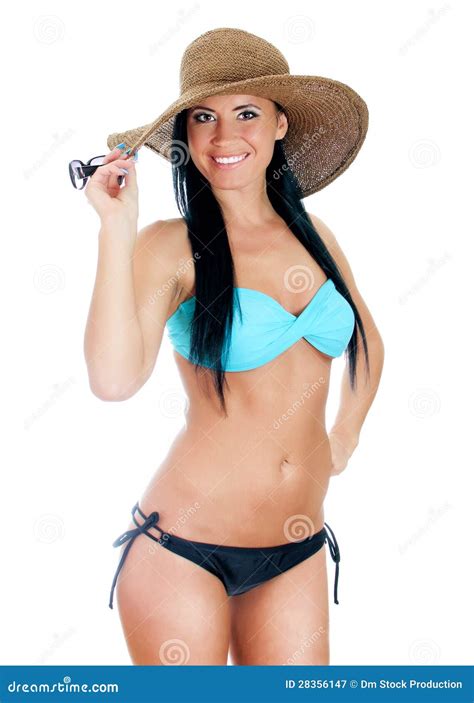 Mujer Bastante Joven En Sombrero Del Bikini Y De Paja Imagen De Archivo Imagen De Sonriente