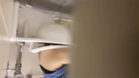 Hot Jock Takes Dump ThisVid