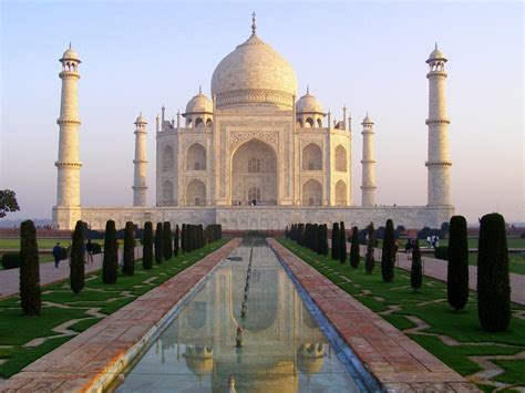 Taj Mahal, Agra travel guide | Visit the Taj Mahal | Taj Mahal Tourism