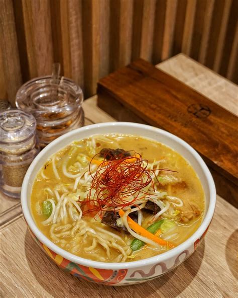 ramen  jakarta flokq coliving jakarta blog