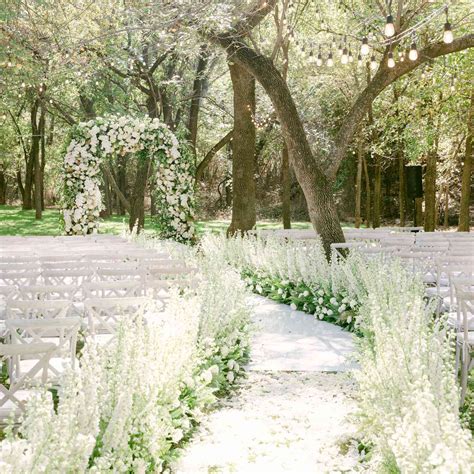 What To Know About Wedding Venue Site Visits