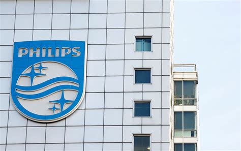 Philips to cut 5% of workforce as new CEO acts to counter falling sales ...