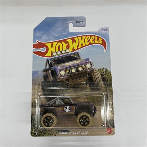 Hot Wheels Silver Standard Classy Puka Japanese Cherry Blossoms Suit Nissan Ben Toyota Crown Car