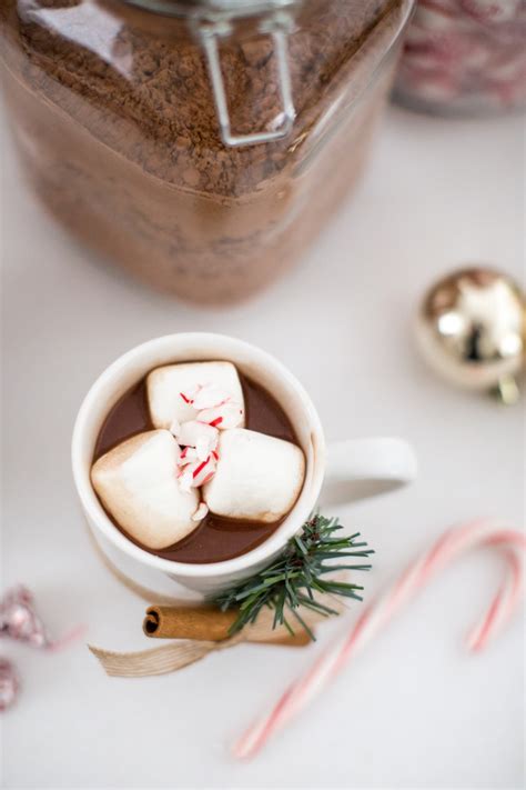 DIY Holiday Brownie Bar - Fashionable Hostess