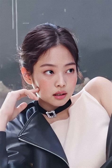 Tranh cãi BXH sao Hàn hot nhất Weibo EXO bất ngờ lấn lướt hẳn BTS