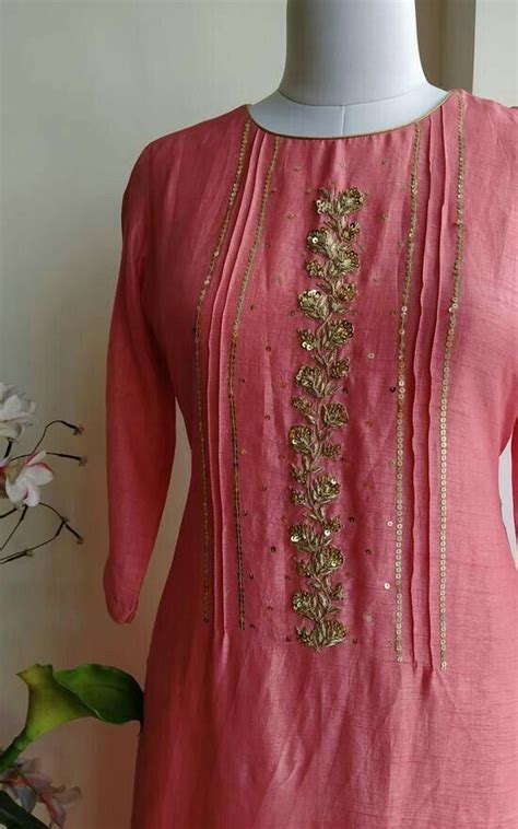 Pin By Secret Writer On Stylish Dresses Embroidery Blouse Designs