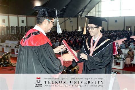 WISUDA TELKOM UNIVERSITY 031222FIF S1 INFORMATIKA DEKAN 124 Telkom