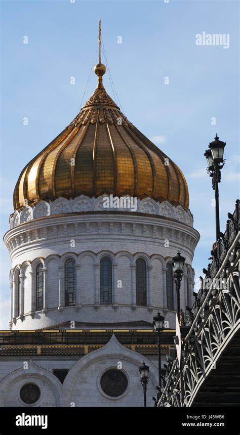 Moscow Details Of The Golden Domes Of The Cathedral Of Christ The