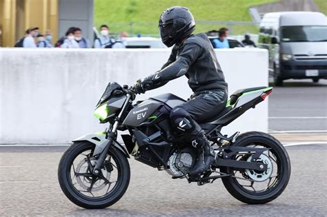 Kawasaki Z E1 แรดไฟฟ้าต้นแบบ วิ่งแซดที่ Suzuka