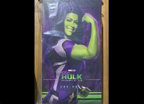 Ready Hot Toys TMS SHE HULK ATTORNEY AT LAW SHE HULK Toys Buying Agent