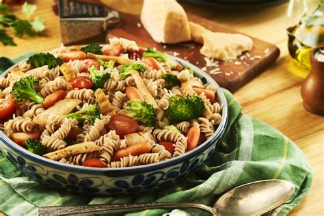 Salada De Fusilli Batata Doce Legumes E Frango Recepedia