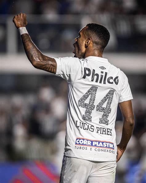 Confira Os Principais Destaques Do Santos Na Goleada Sobre A Lusa