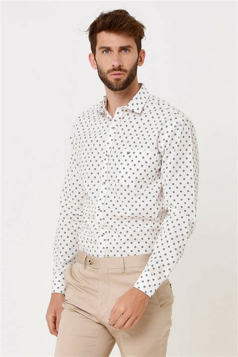 DANIEL HETCHER – Etiquetado "CAMISAS"– Triax