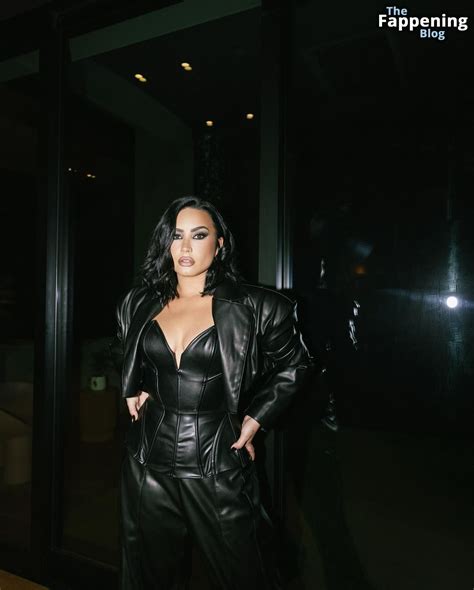 Demi Lovato Nude Sexy Collection Photos Onlyfans Leaked Nudes