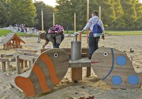 Sand And Water Play Playgarden